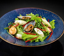 Салат с морепродуктами