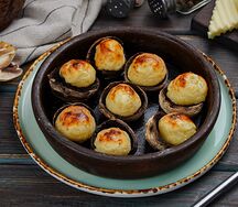 Грибы жареные с сыром