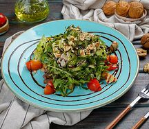 Теплый салат с куриной печенью