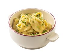 Пельмени из баранины и говядины со сливочным маслом