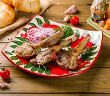 Шашлык из бараньей корейки