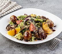 Теплый салат с куриной печенью