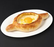 Хачапури по-аджарски