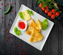 Блинчики с красной икрой
