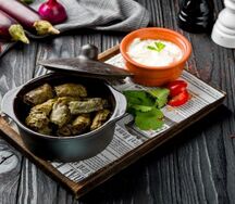Долма в винoградном листе по-бакински