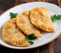 Чебуреки с сыром