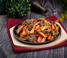 Телятина с овощами