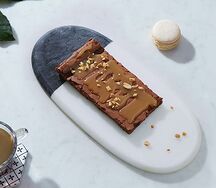 Брауни с соленой карамелью