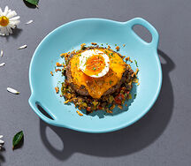 Бифштекс с рататуем из печеных овощей