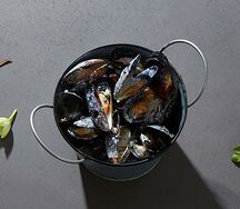 Мидии в сливочном соусе