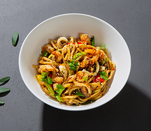 Удон с креветками и кальмаром