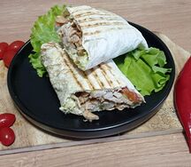 Шаурма в тандырном лаваше