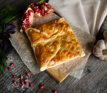 Пеновани слоеный хачапури