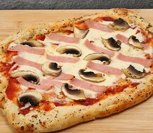 Римская пицца ветчина и грибы
