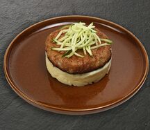 Котлета по-домашнему с картофельным пюре