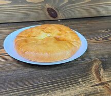 Хачапури с сыром сулугуни