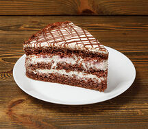 Торт Нежность с вишней