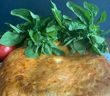 Пирог с зеленью и сыром