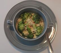 Лосось, томленый в сливках