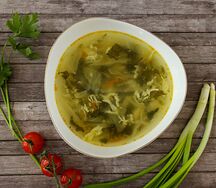 Щи зеленые с яйцом