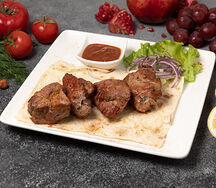 Шашлык из cвинoй шейки