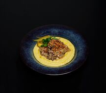 Бефстроганов классический с картофельным пюре