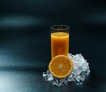 Свежевыжатый морковный сок
