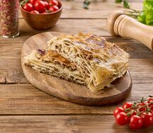 Пирог с мясом слоеный