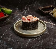 Гункан с тунцом