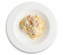 Спагетти карбонара со сливками и беконом