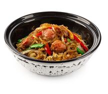 Стеклянная лапша с курицей в тайском соусе
