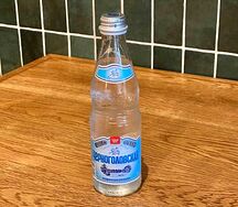 Вода без газа