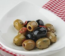 Гигантские маслины, оливки