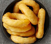 Луковые кольца с соусом тартар