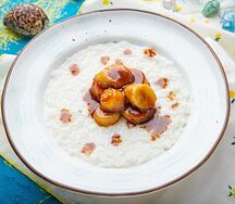 Каша рисовая с карамелизированными бананами