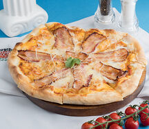 Пицца с беконом