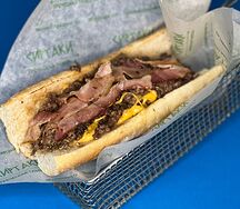 Чизстейк с беконом