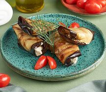 Рулетики из баклажана по-гречески