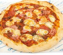 Пицца с ветчиной