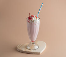 Милкшейк клубничный