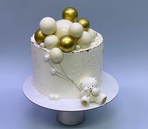 Торт с мишкой
