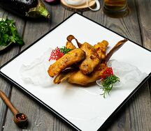 Куриные крылья в кляре