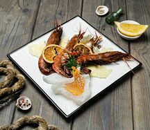 Лангустины запеченные