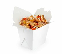 Лапша пшеничная с овощами и свининой