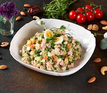 Оливье с ветчиной