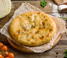 Постный мини-пирог с капустой Кабускаджын