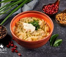 Пельмени с бульоном