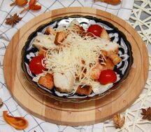 Цезарь с курицей
