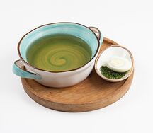 Куриный бульон с яйцом