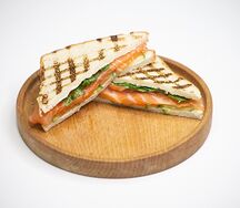 Сэндвич с лососем